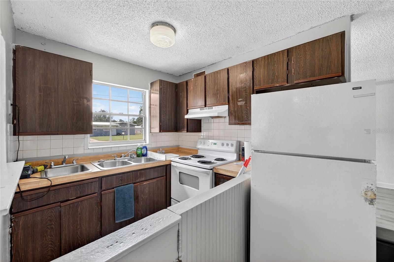 PROGRESS VILLAGE UNIT 2 - Commercial Sale