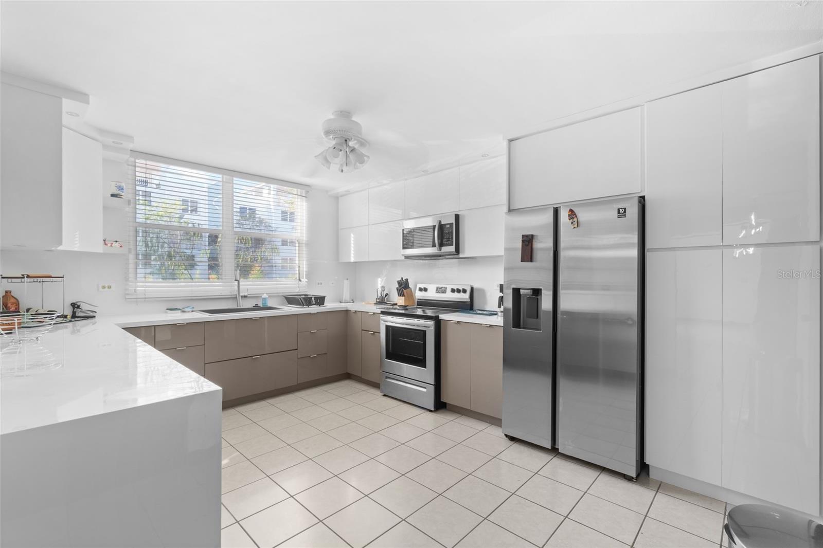 330 RESIDENCES AT ESCORIAL 1610