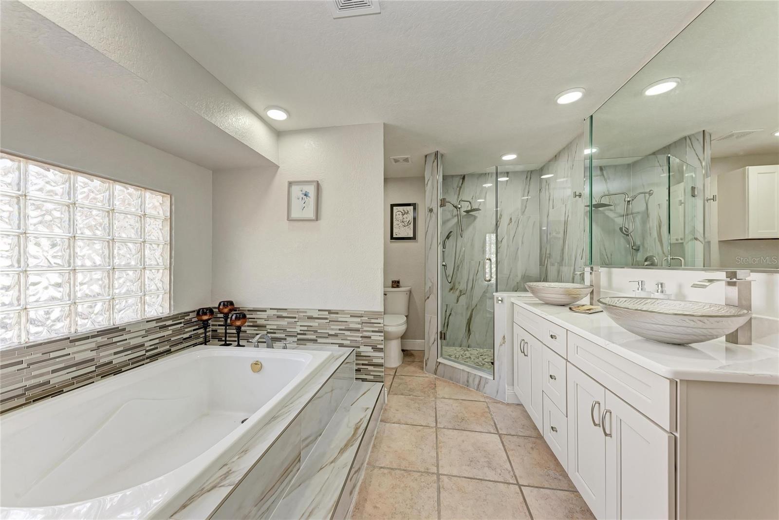 HARBOR BLUFFS - Residential