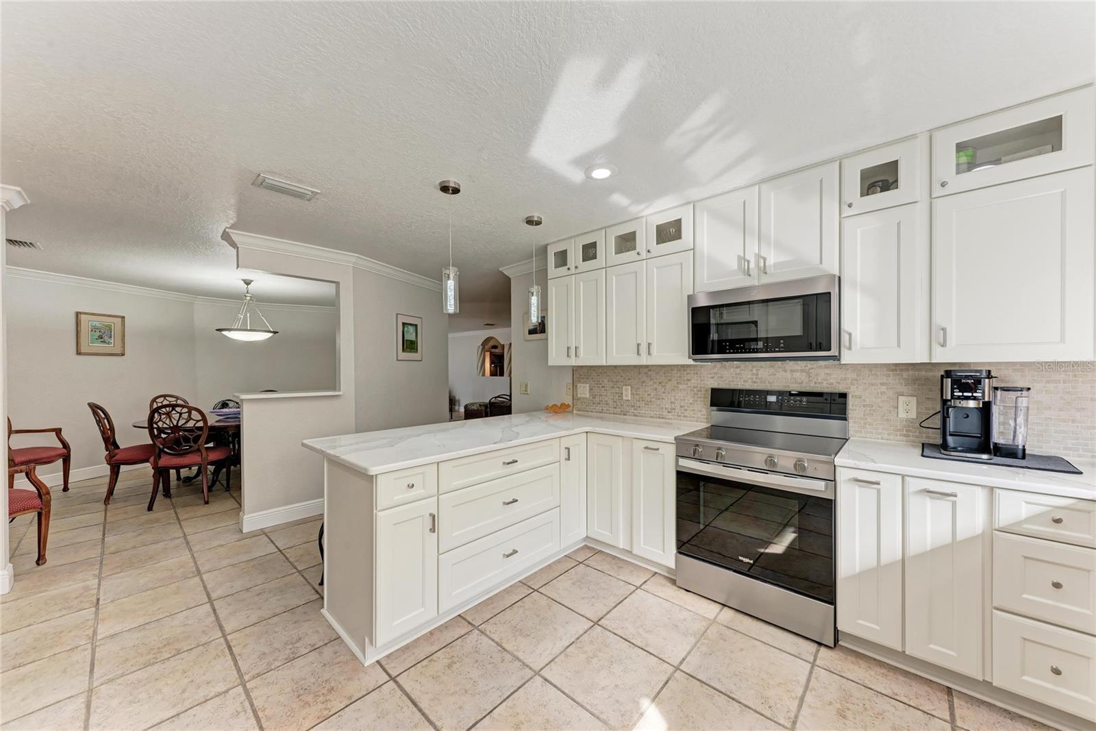 HARBOR BLUFFS - Residential