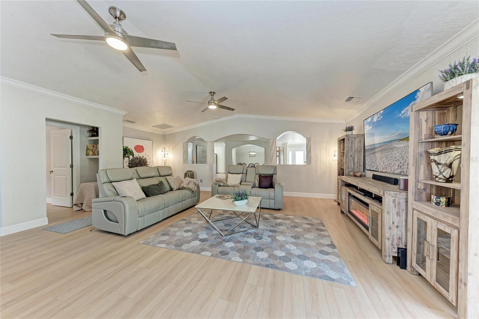 HARBOR BLUFFS - Residential