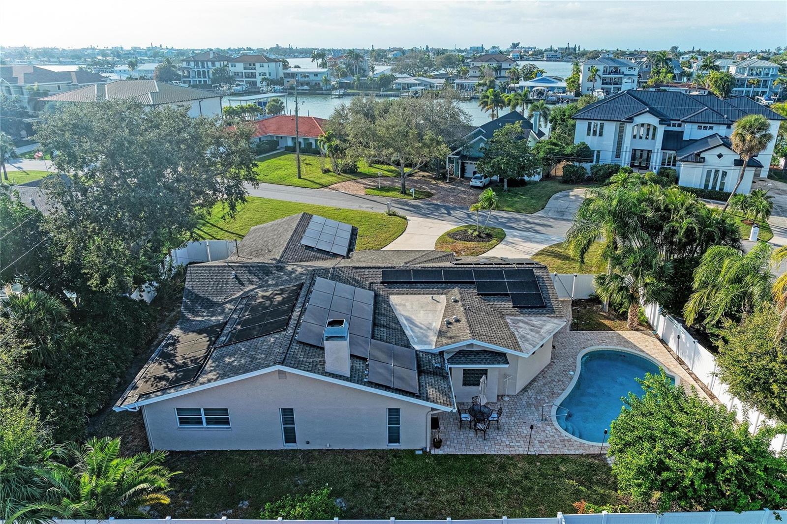 HARBOR BLUFFS - Residential