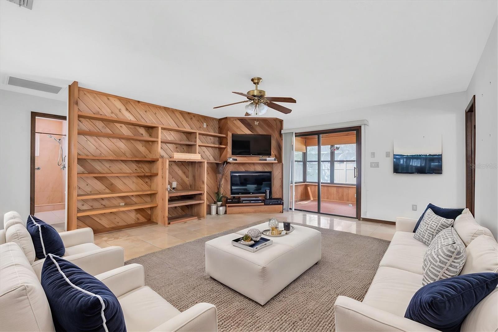 TARPON WOODS 4TH ADD - Residential