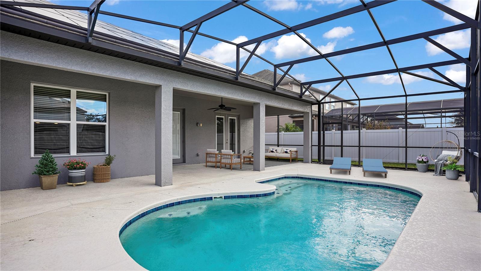 HILLSIDE/WEKIVA - Residential