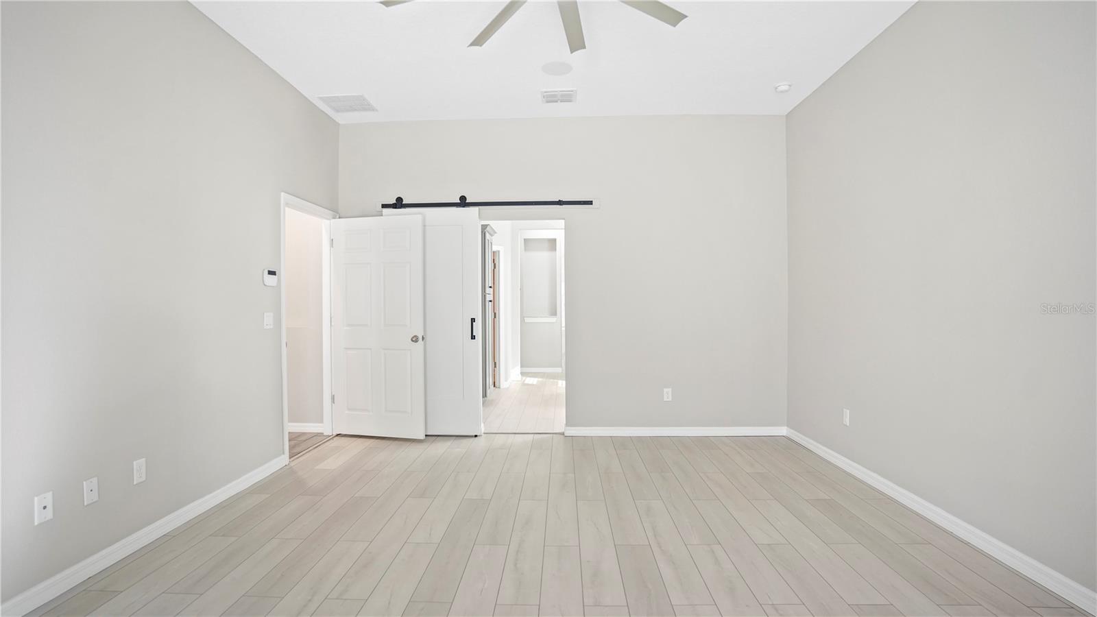 HILLSIDE/WEKIVA - Residential