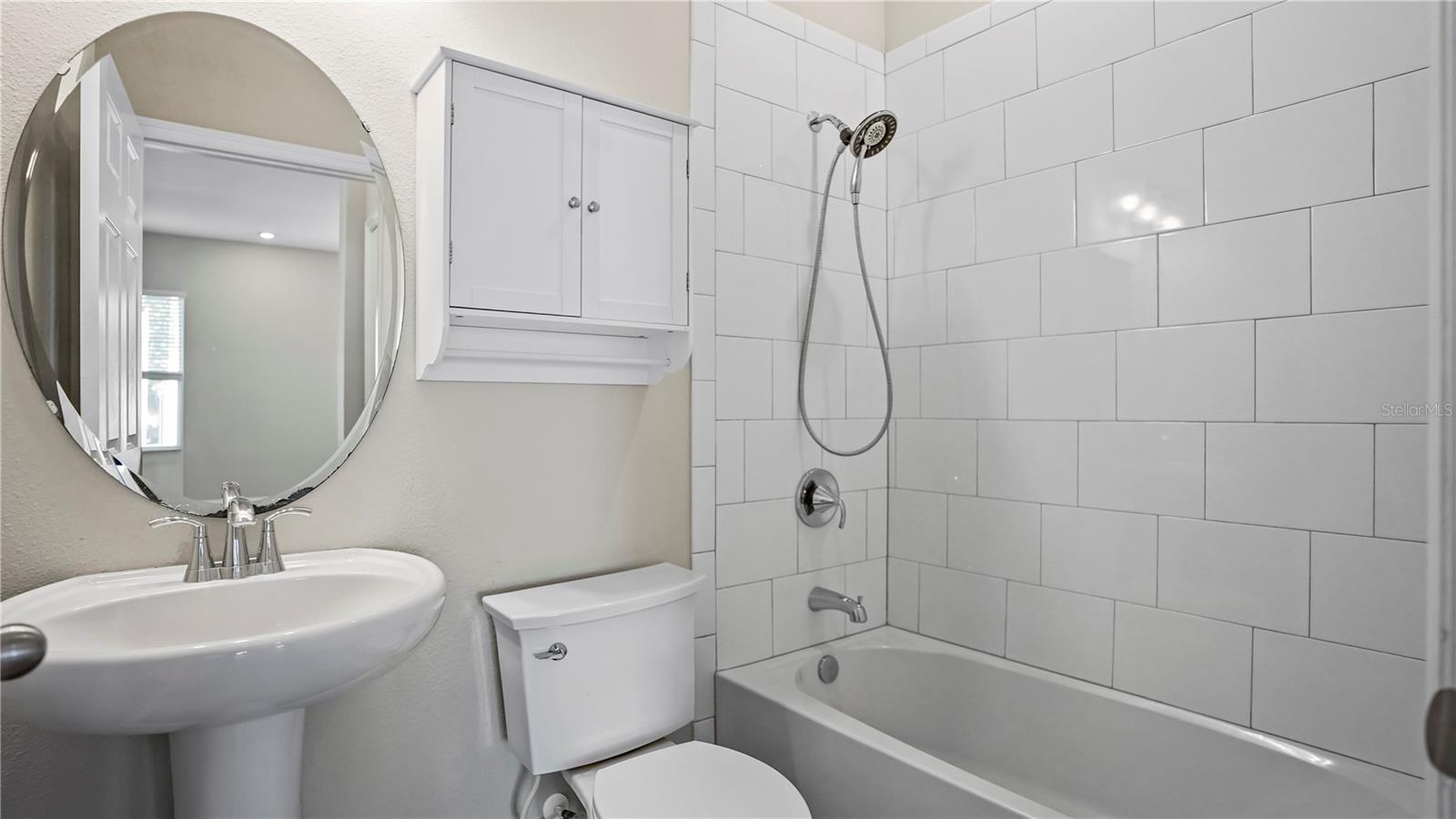 HILLSIDE/WEKIVA - Residential