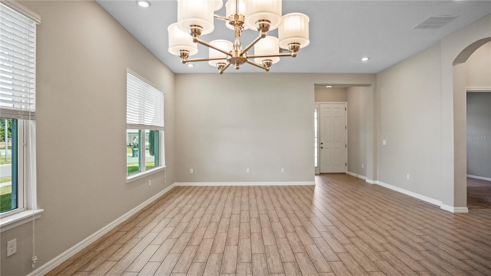 HILLSIDE/WEKIVA - Residential