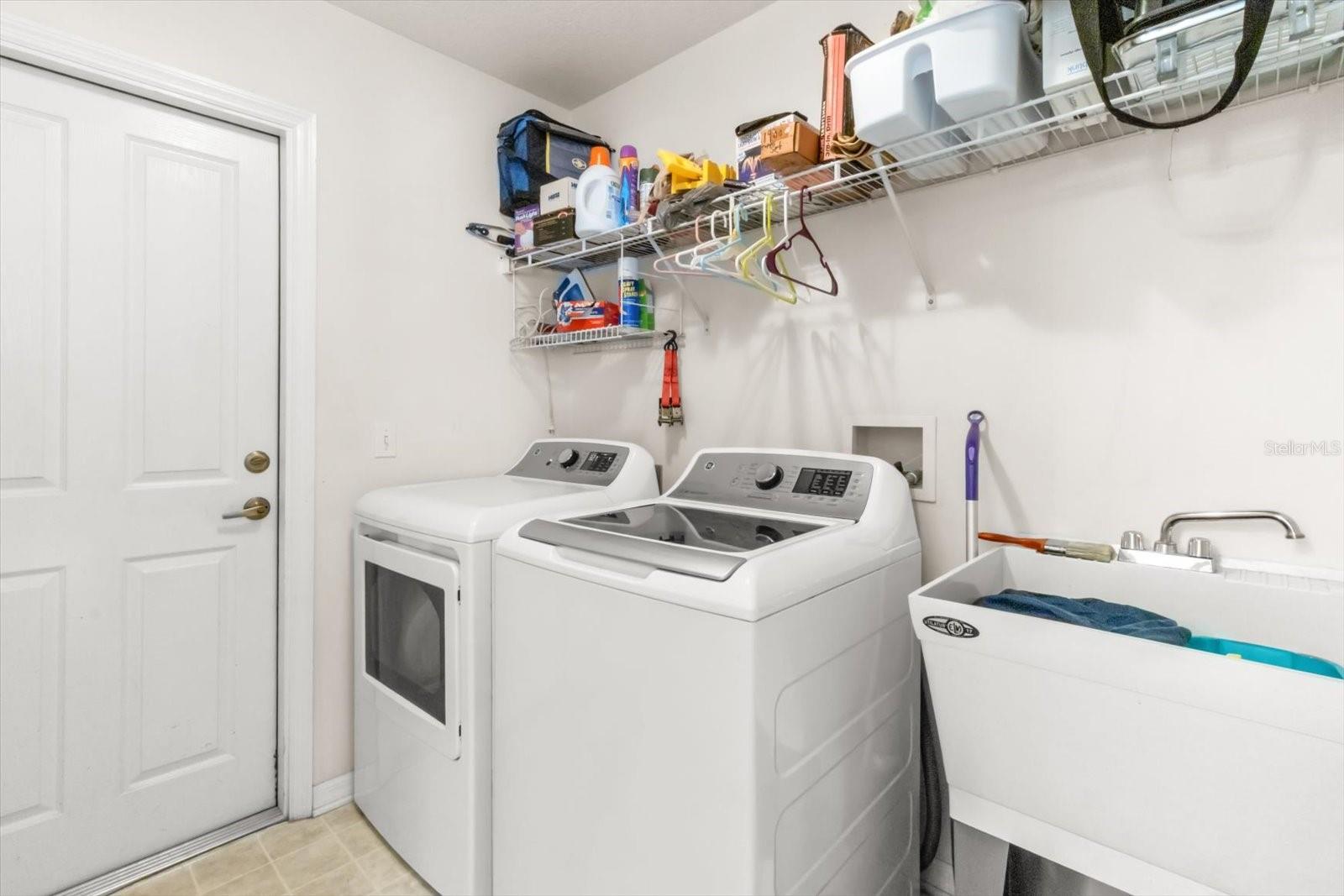 HILLS OF AVALON - Residential