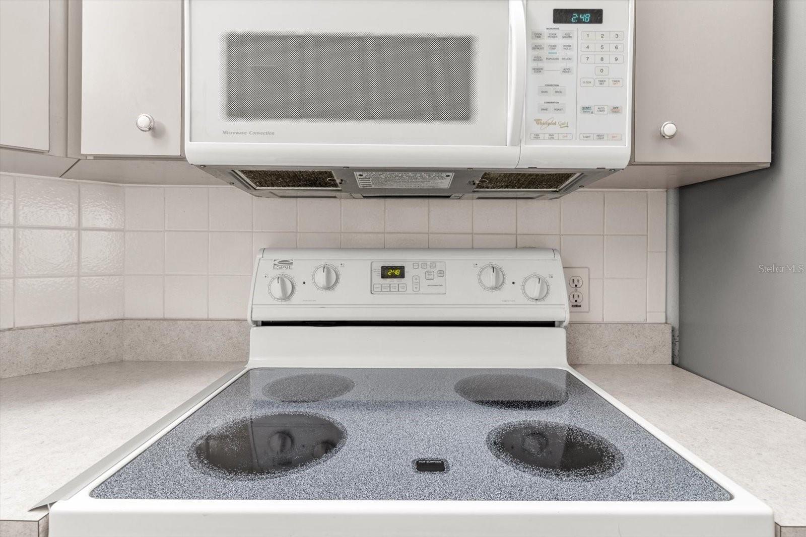 HILLS OF AVALON - Residential