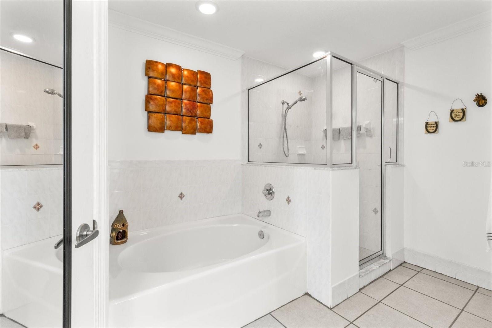 HILLS OF AVALON - Residential