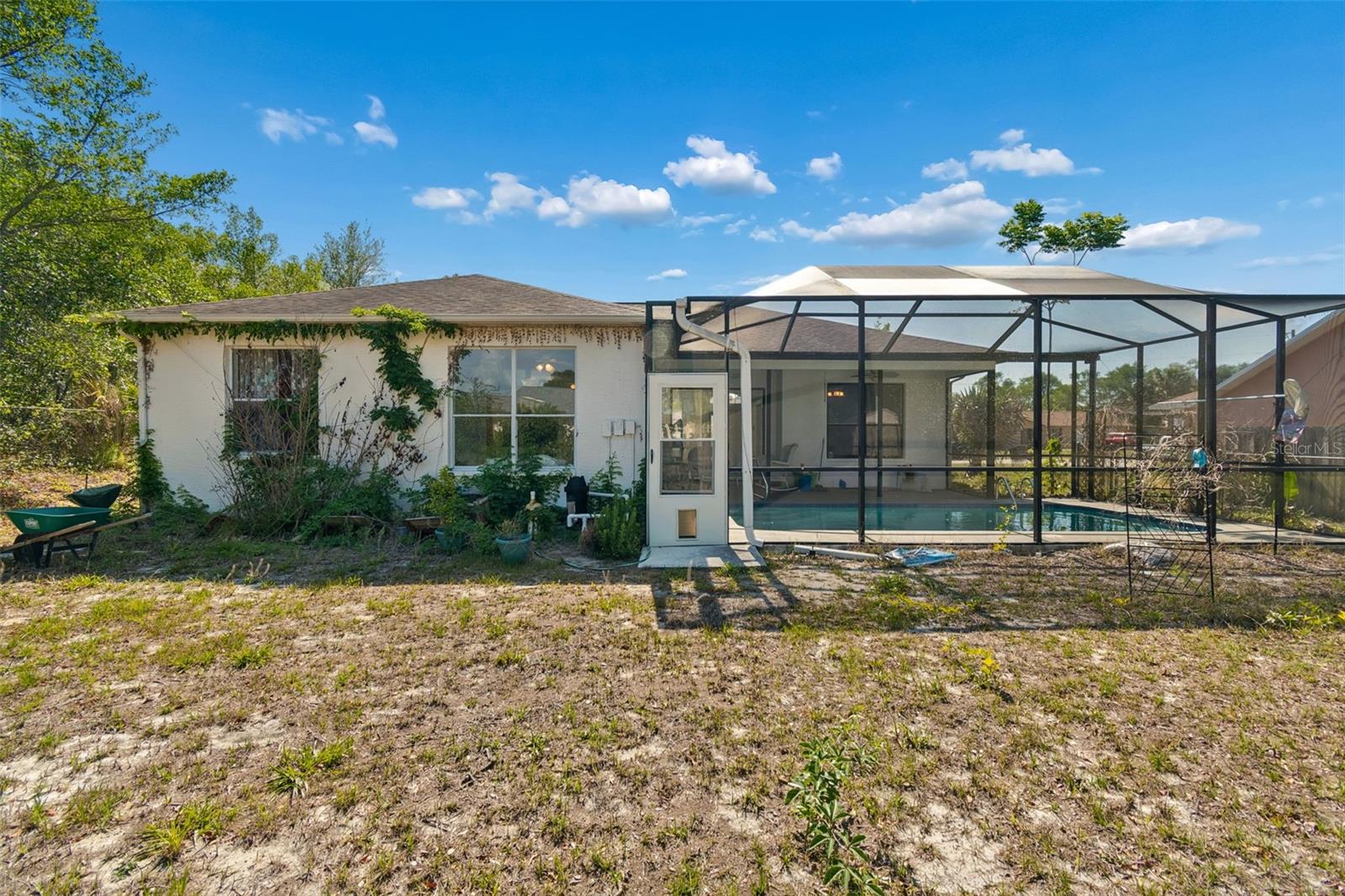 SPRING HILL - Residential