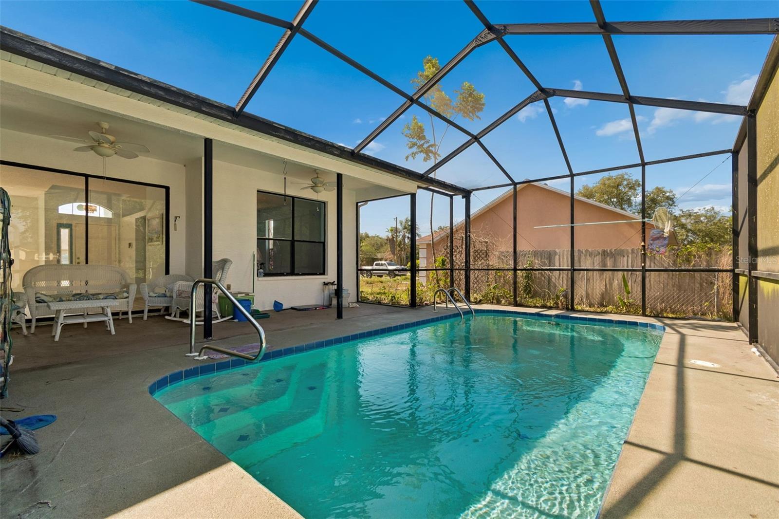 SPRING HILL - Residential