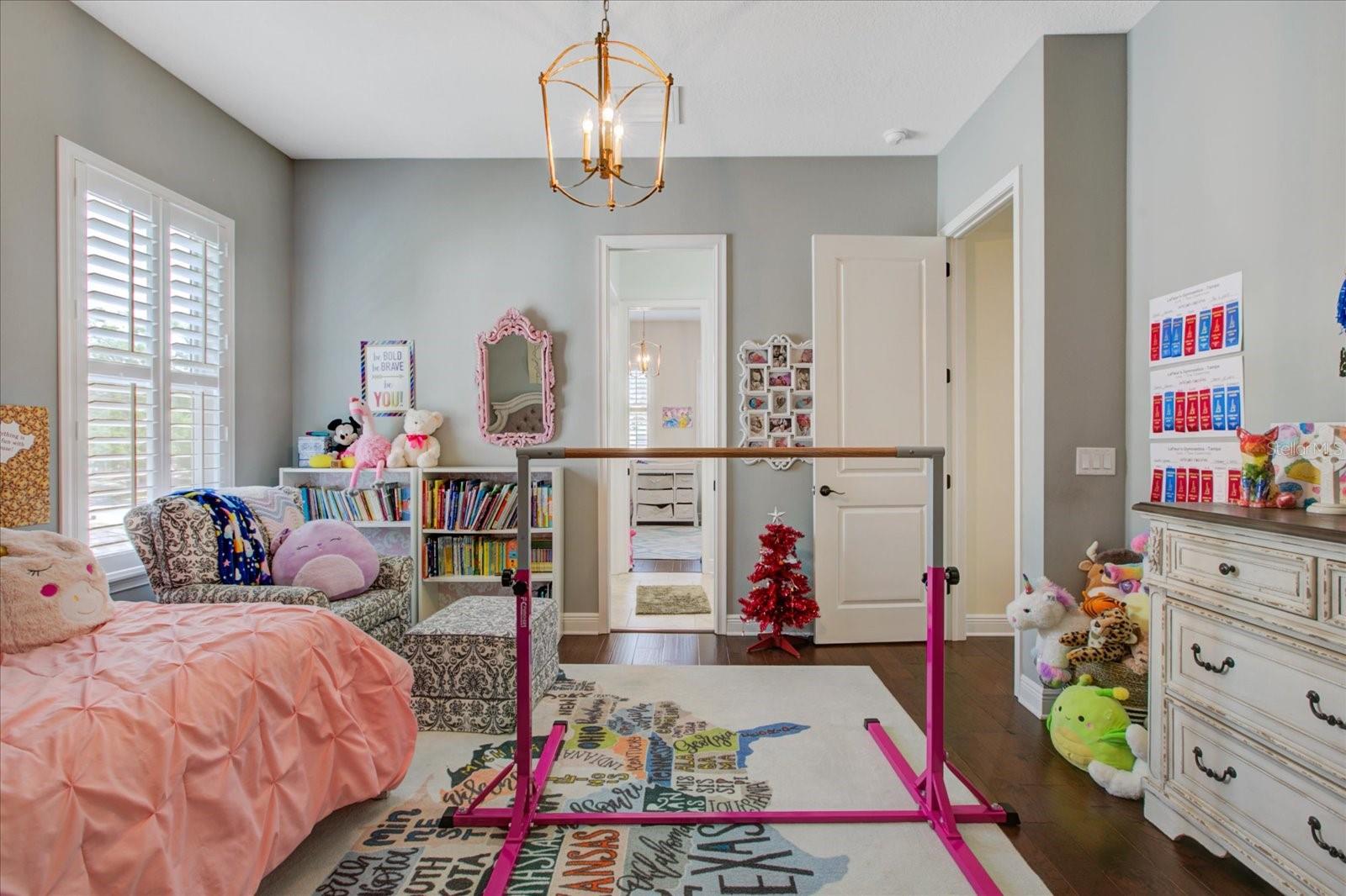 LYNWOOD - Residential Lease