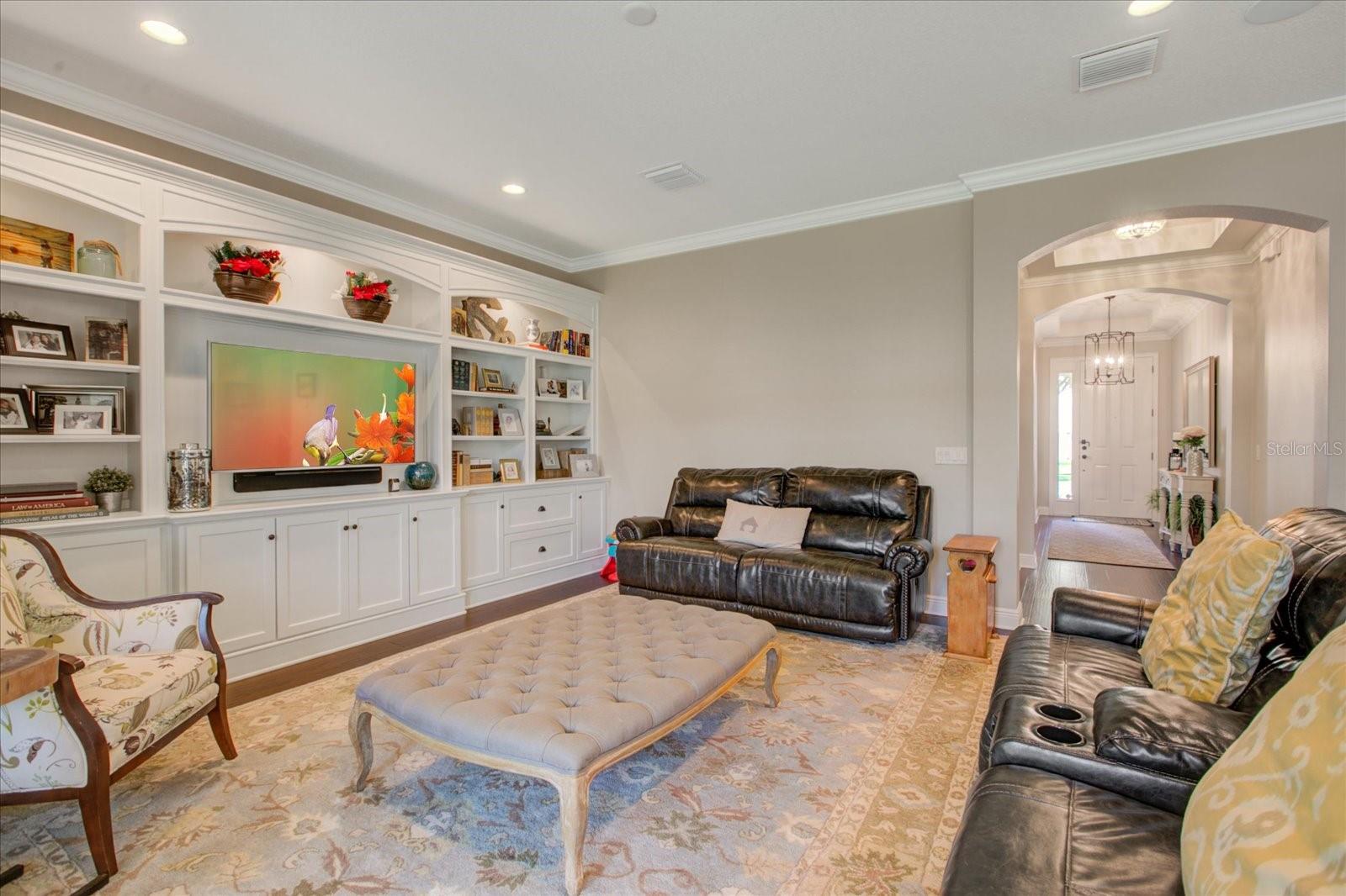 LYNWOOD - Residential Lease