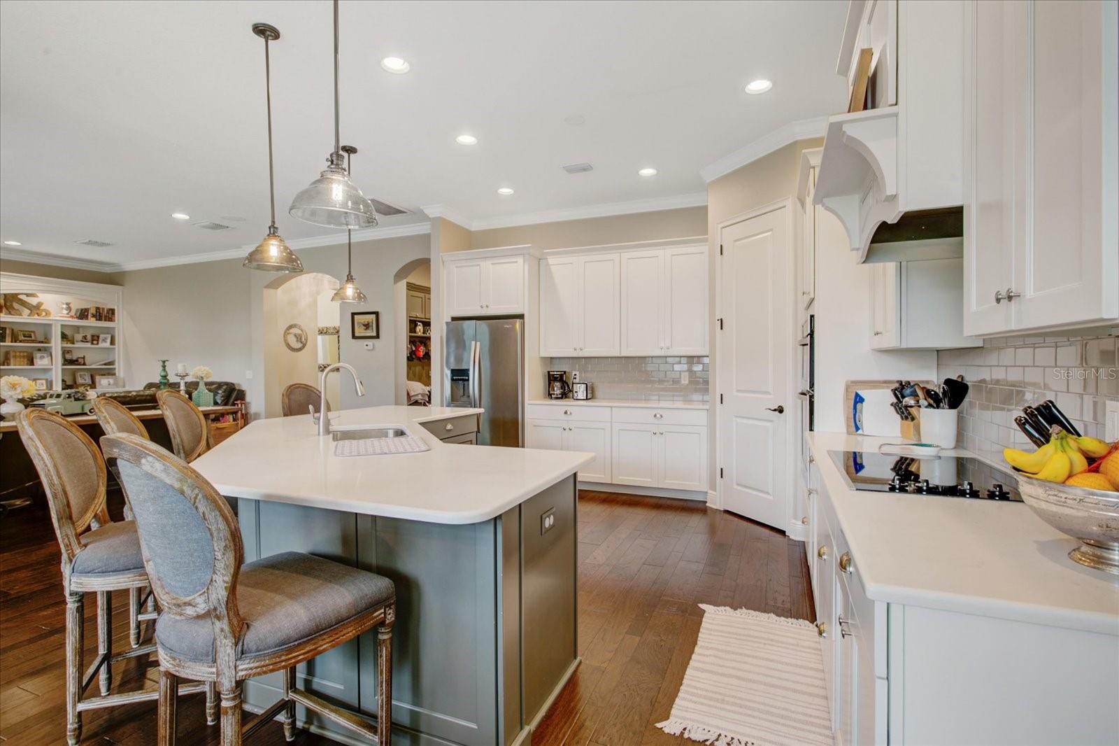 LYNWOOD - Residential Lease