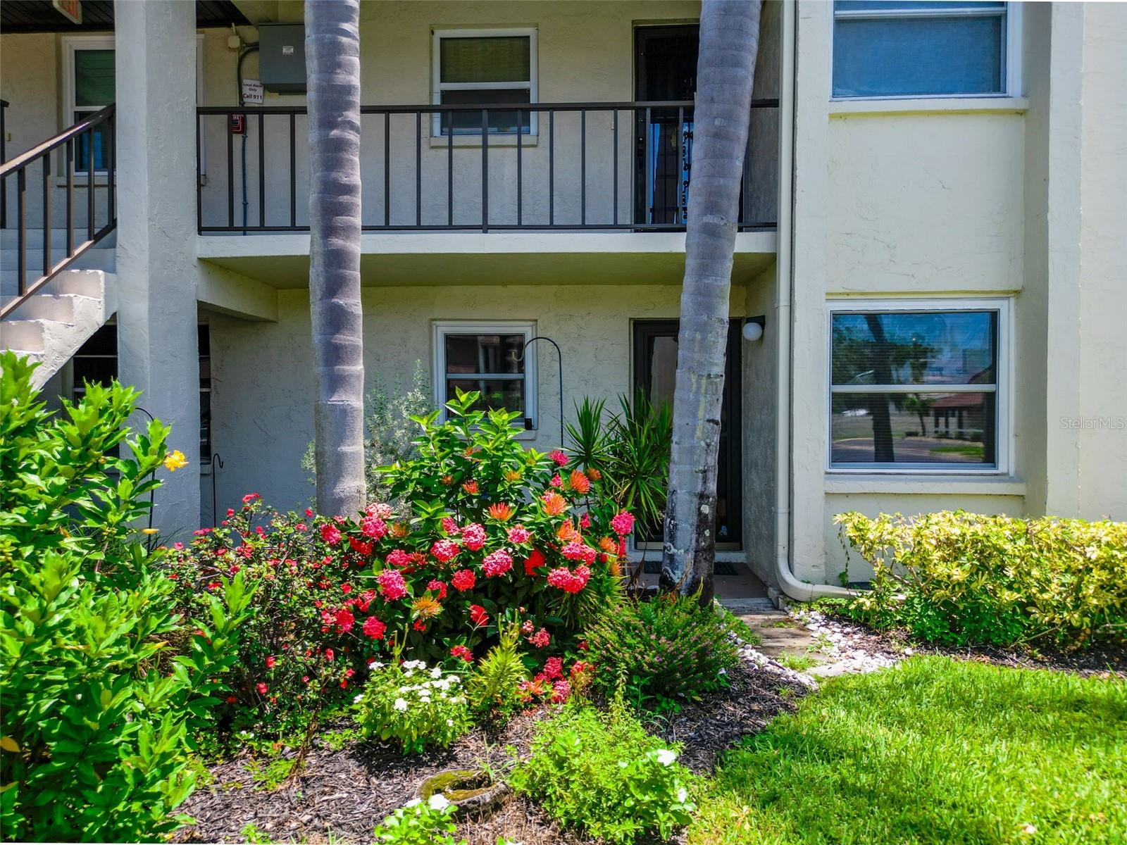 Spacious 2-Bedroom Condo in 55+ Community – Updated End Unit on Ground Floor.
Welcome to 1100 East Bay Dr., Unit 38—a beautifully updated and spacious 2-bedroom, 2-bath condo located in a well-maintained 55+ community in the heart of Largo. This desirable end unit sits on the ground floor for easy access and offers a bright, open layout with tasteful upgrades throughout.
The kitchen has been fully renovated with modern cabinetry and appliances, complemented by new flooring for a clean, updated look. Newer windows and doors to bring in natural light while improving energy efficiency. The HVAC system was installed in 2016, offering reliable climate control year-round. Water heater (2016) Remote controlled shades on kitchen window along with the back window and door of unit.
With two full baths and a generous layout, the unit provides plenty of flexibility for hosting guests or creating a home office. Enjoy the convenience of being just steps from the 1st floor laundry room, as well as having your own assigned parking space and a private outdoor storage unit.
The community boasts a wide range of amenities for an active and social lifestyle, including a heated pool and spa, sauna, clubhouse, gazebo, grilling area, shuffleboard, and corn hole courts—all covered by a very low monthly HOA fee.
Location is a standout feature here—you’re just 10–12 minutes from Sand Key and Clearwater Beach, with quick access to shopping, dining, Largo Central Park, and nature preserves. Both St. Pete/Clearwater and Tampa International Airports are a short drive away.
Move-in ready and ideally situated, this home is a rare find. Schedule your private tour today.