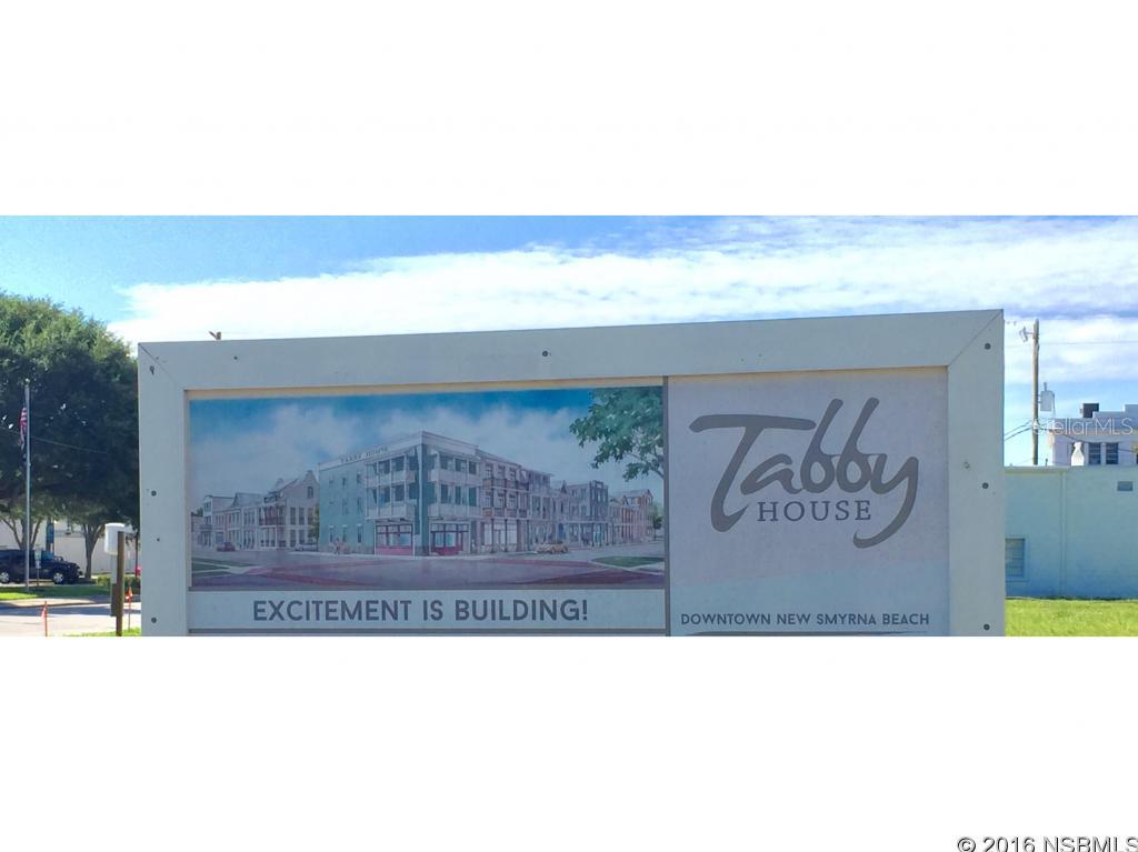 Downtown lot pad ready and utilities in place. Great location!