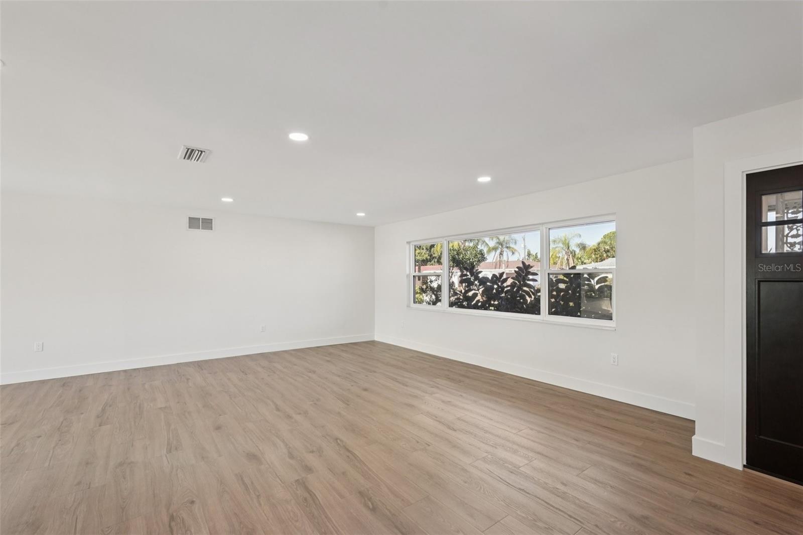 GULF GATE - Residential