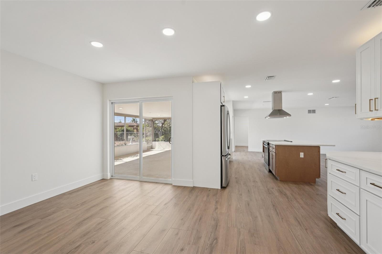 GULF GATE - Residential