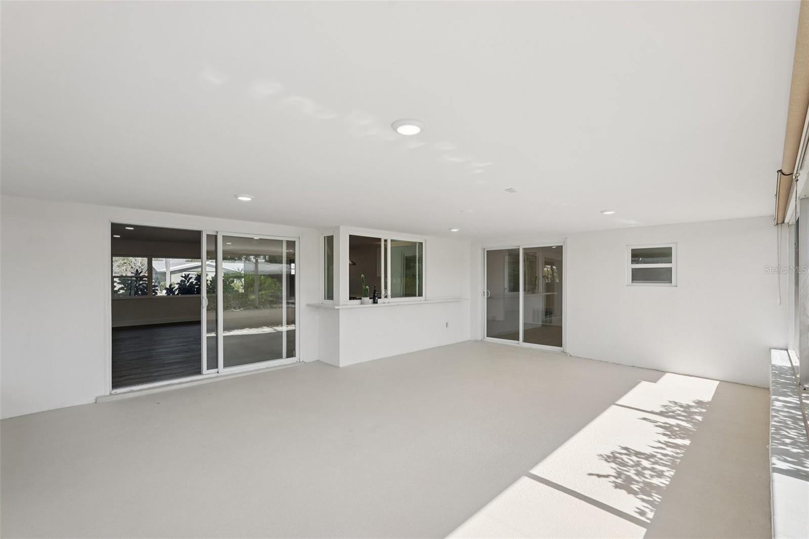 GULF GATE - Residential