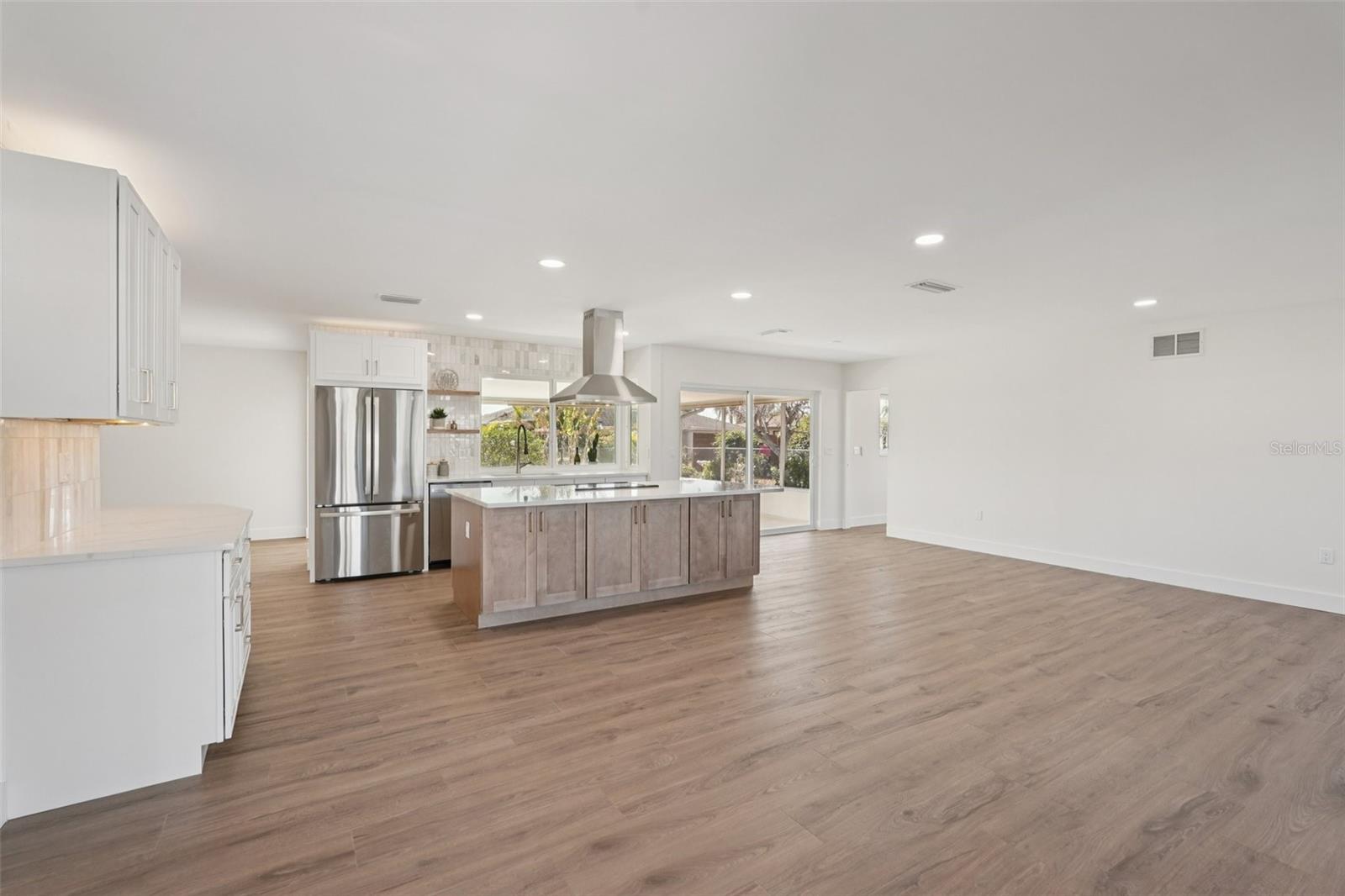 GULF GATE - Residential