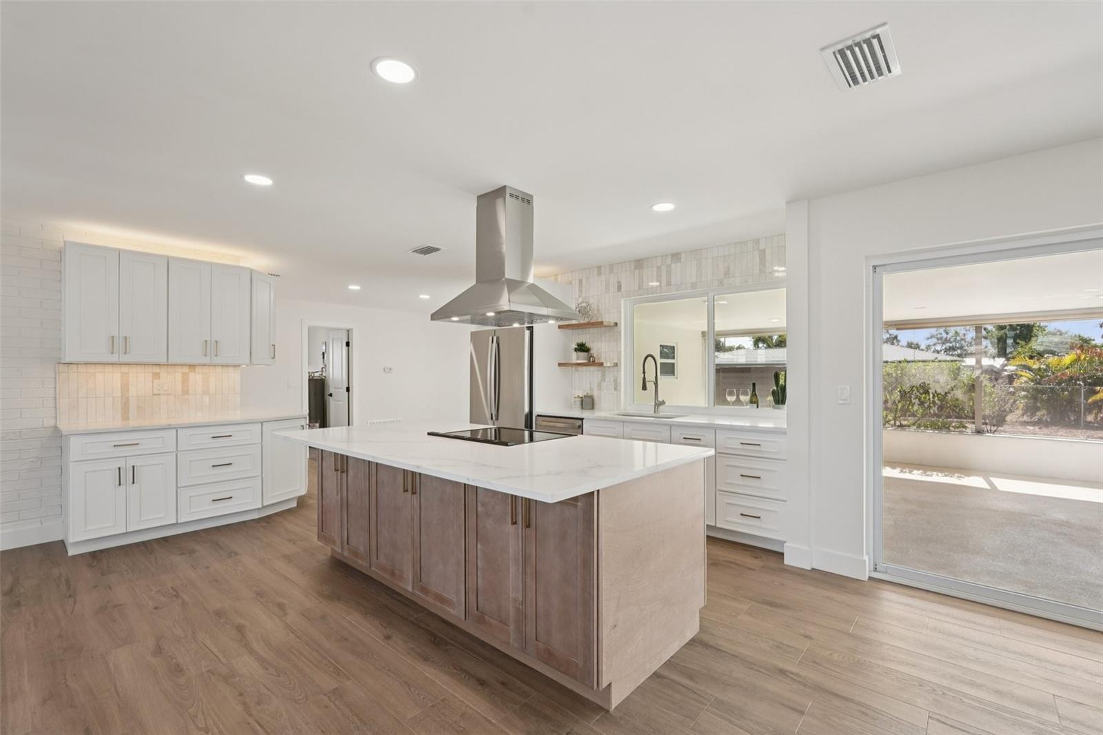 GULF GATE - Residential