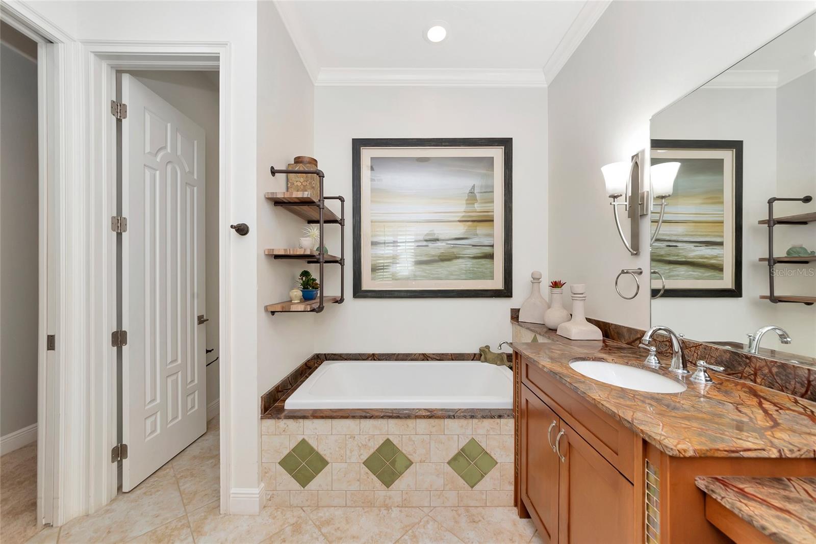 COUNTRY CLUB EAST AT LAKEWD RNCH OO1&2 - Residential