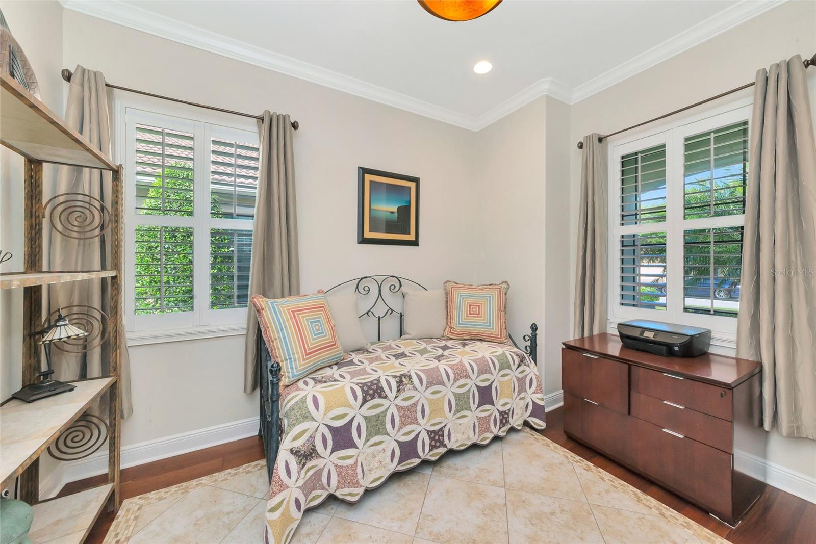 COUNTRY CLUB EAST AT LAKEWD RNCH OO1&2 - Residential