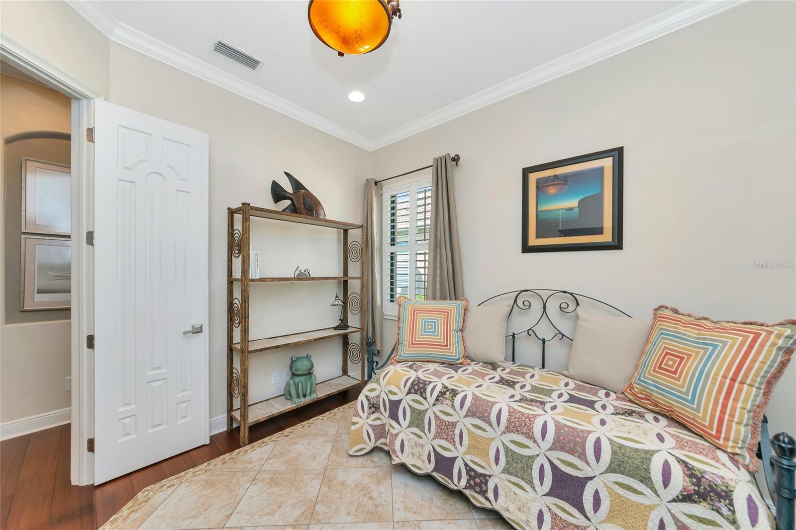 COUNTRY CLUB EAST AT LAKEWD RNCH OO1&2 - Residential