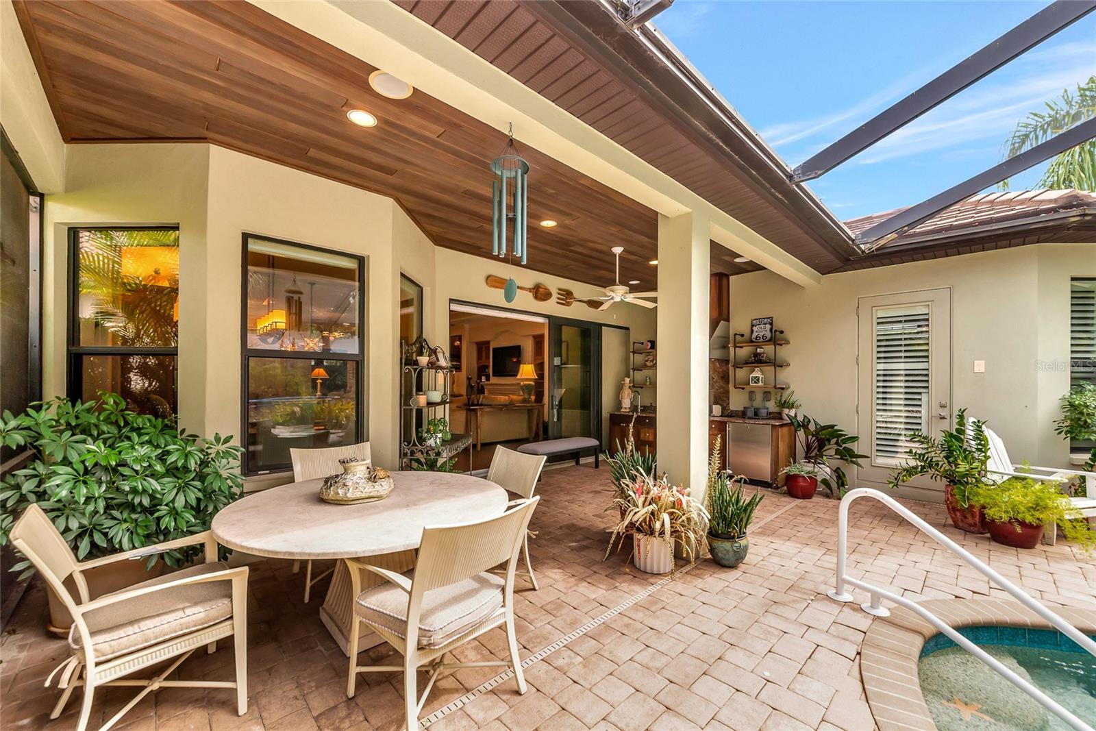 COUNTRY CLUB EAST AT LAKEWD RNCH OO1&2 - Residential