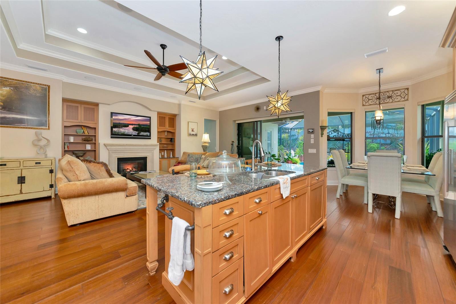 COUNTRY CLUB EAST AT LAKEWD RNCH OO1&2 - Residential