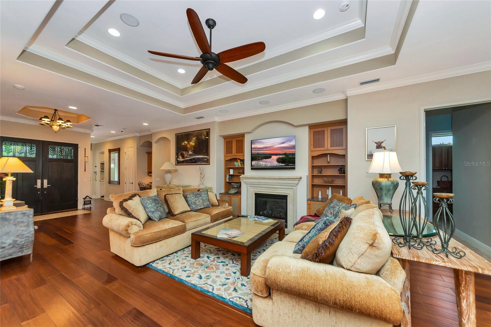 COUNTRY CLUB EAST AT LAKEWD RNCH OO1&2 - Residential