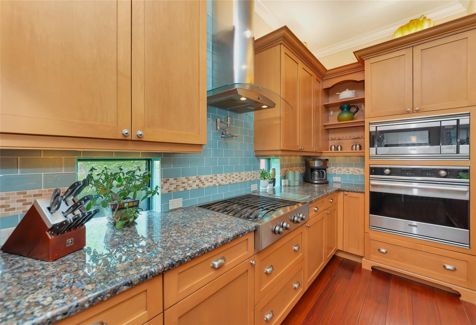 COUNTRY CLUB EAST AT LAKEWD RNCH OO1&2 - Residential