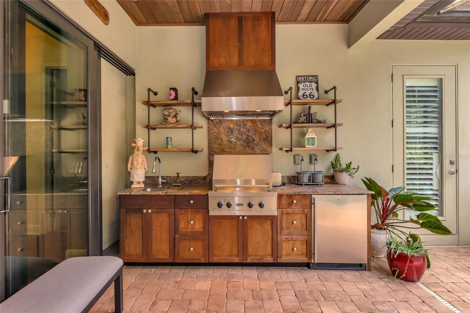 COUNTRY CLUB EAST AT LAKEWD RNCH OO1&2 - Residential