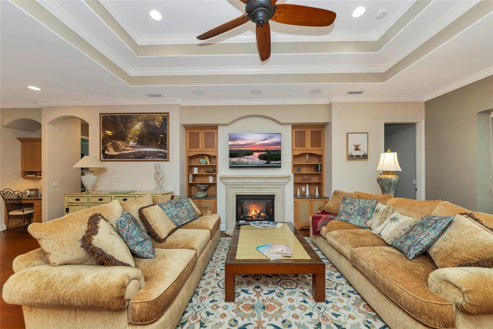 COUNTRY CLUB EAST AT LAKEWD RNCH OO1&2 - Residential