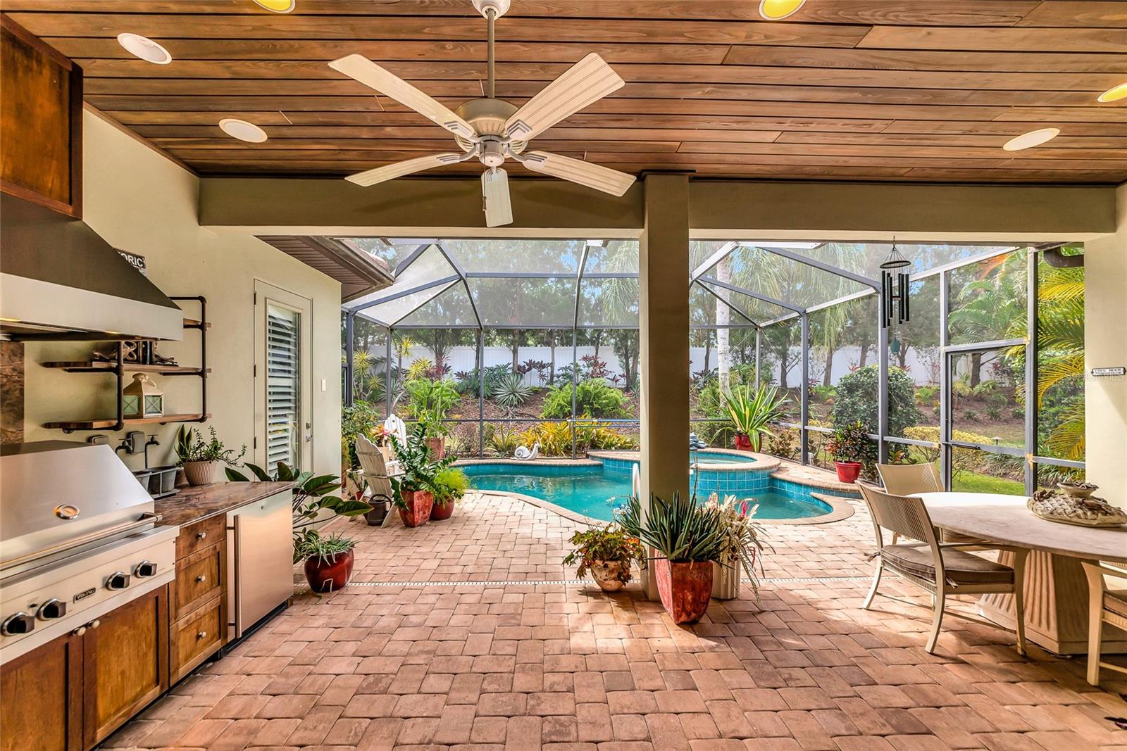 COUNTRY CLUB EAST AT LAKEWD RNCH OO1&2 - Residential