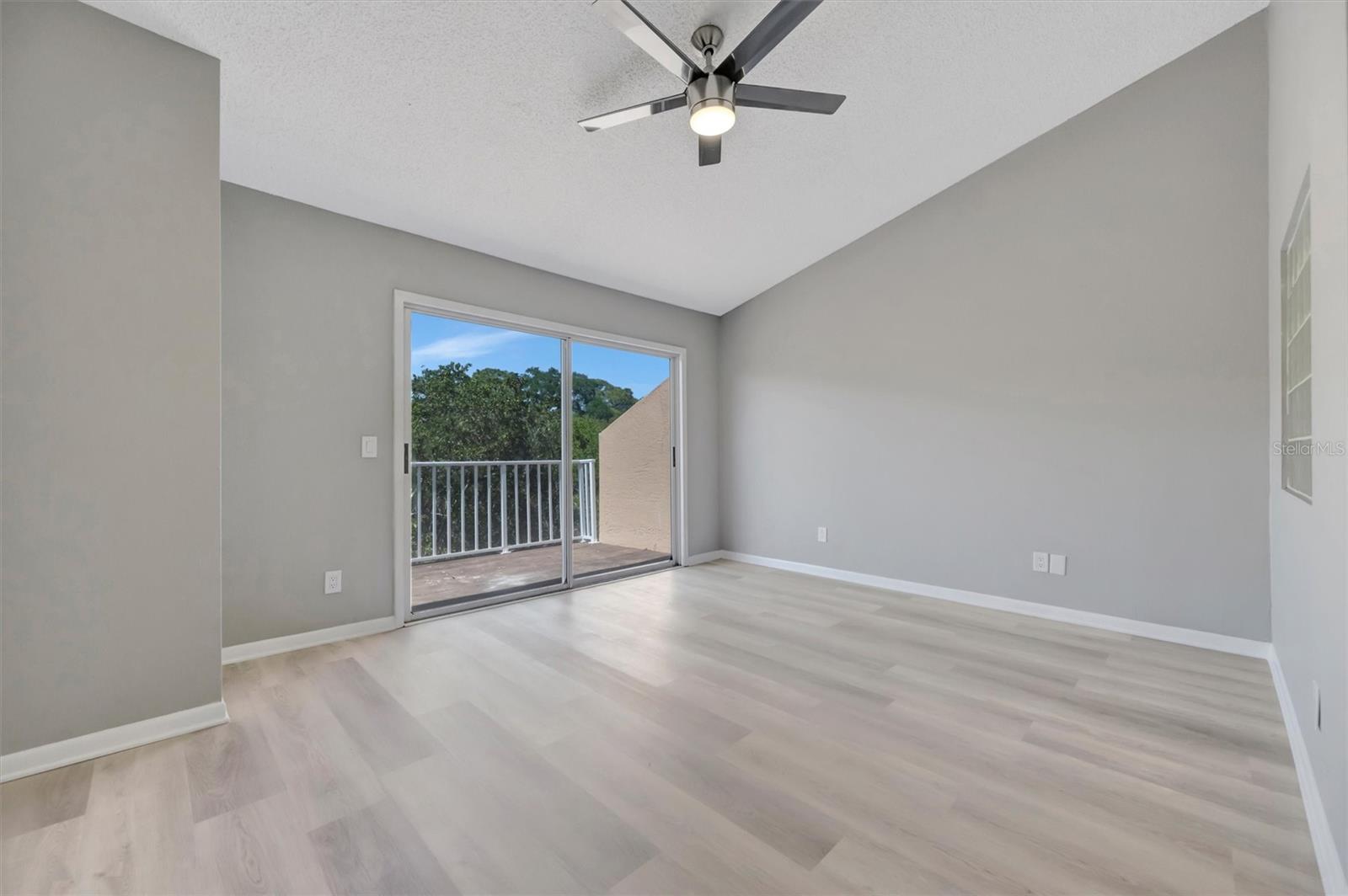 OVERLOOK - Residential