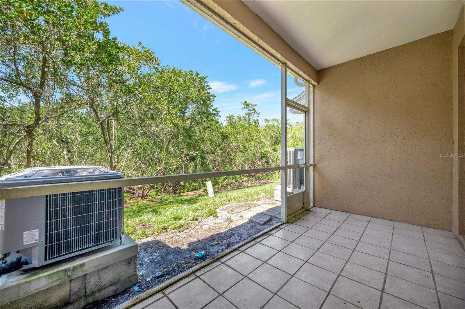 OVERLOOK - Residential