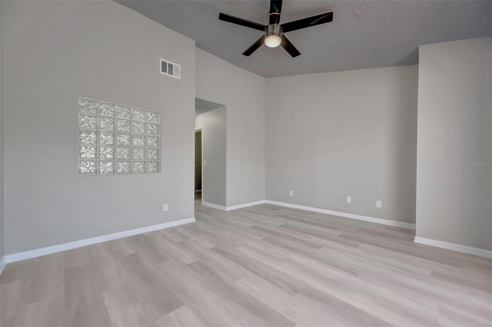 OVERLOOK - Residential