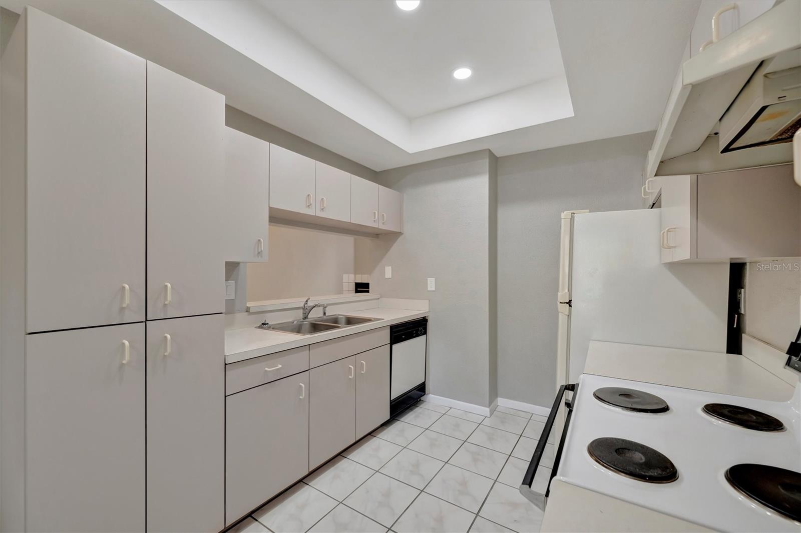 OVERLOOK - Residential