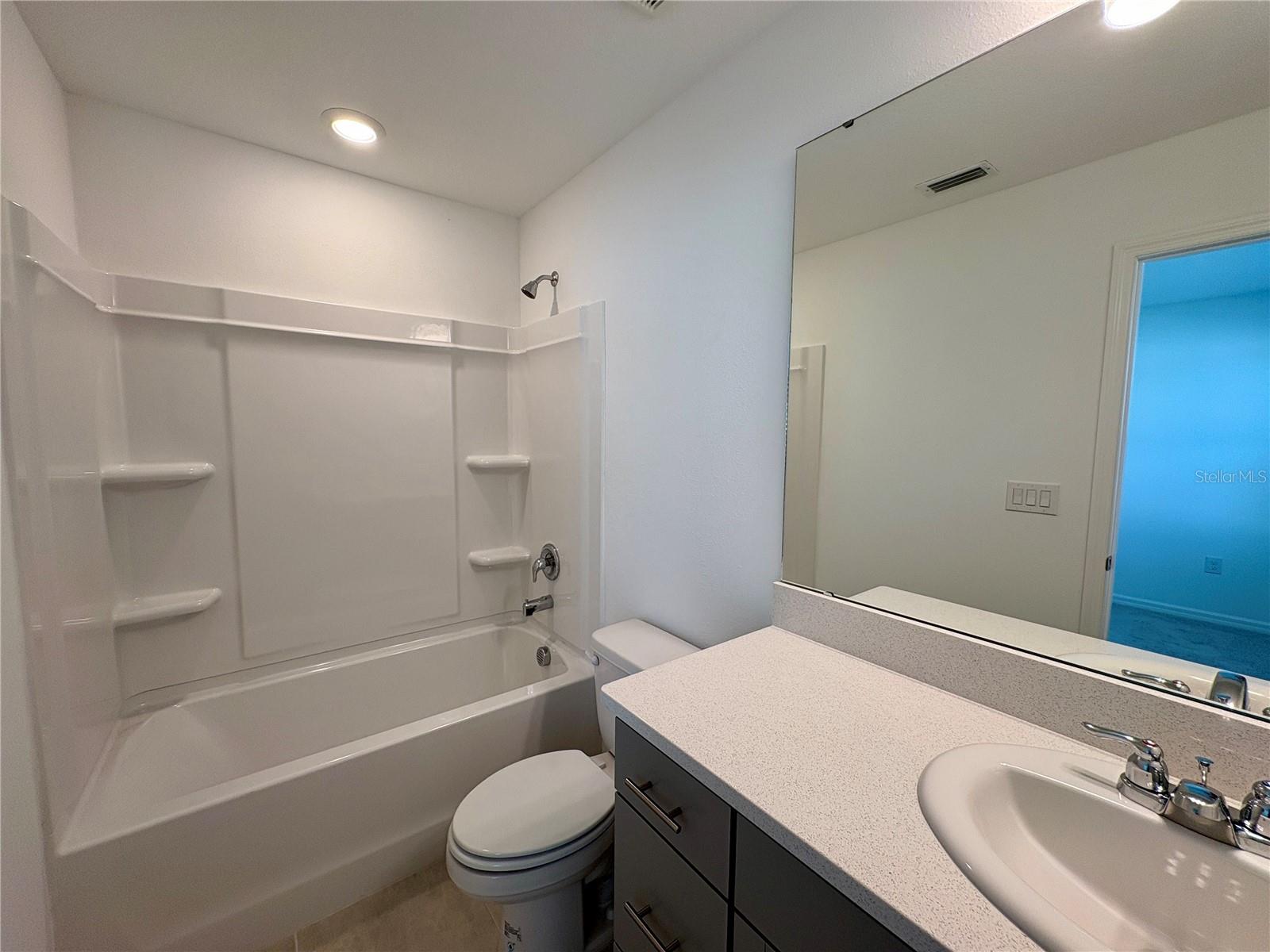 TOWNHOMES AT SKYE RANCH - Residential Lease