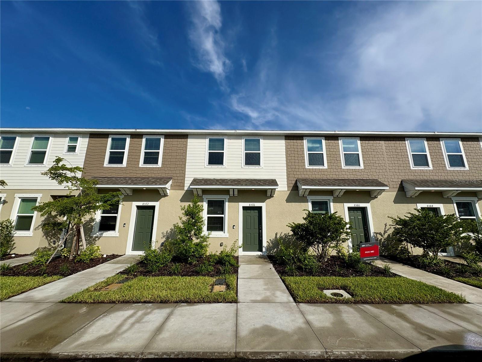 TOWNHOMES AT SKYE RANCH - Residential Lease