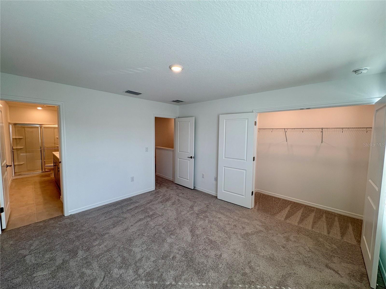 TOWNHOMES AT SKYE RANCH - Residential Lease