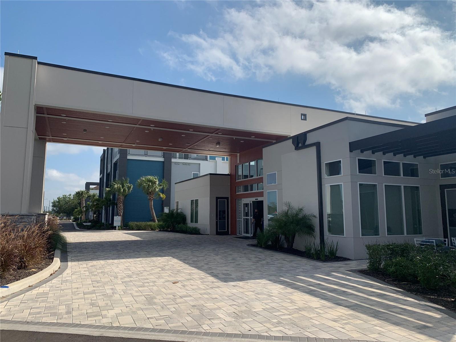 SPECTRUM AT REUNION CONDO PH 1A THRU 1D - Residential