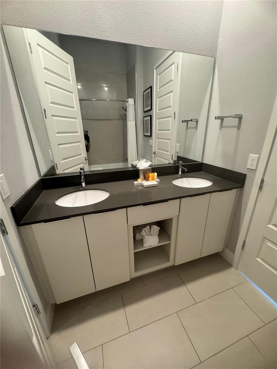 SPECTRUM AT REUNION CONDO PH 1A THRU 1D - Residential