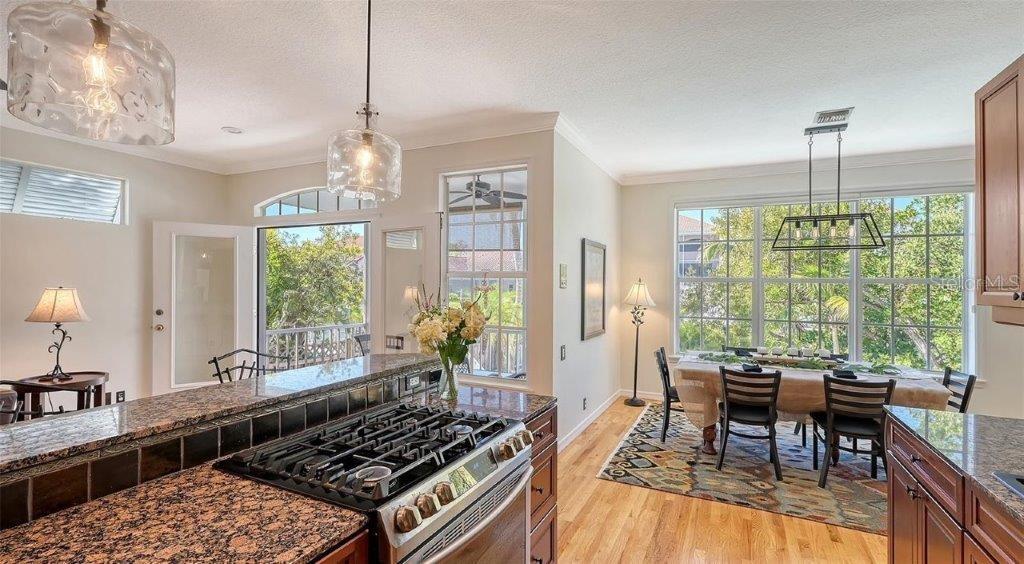 SIESTA BEACH - Residential