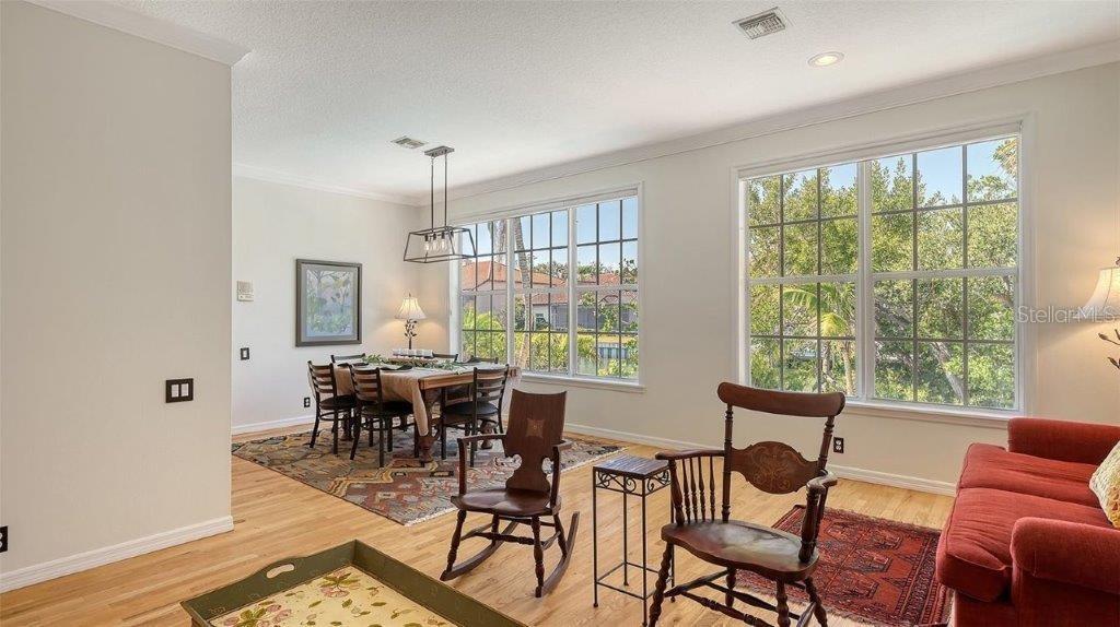 SIESTA BEACH - Residential