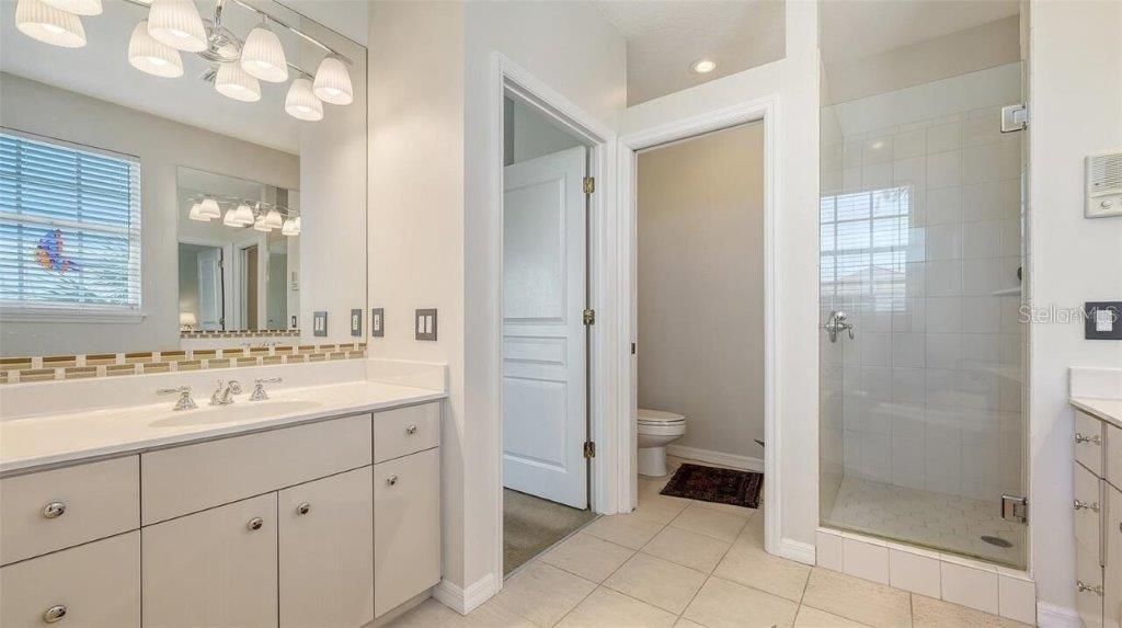 SIESTA BEACH - Residential