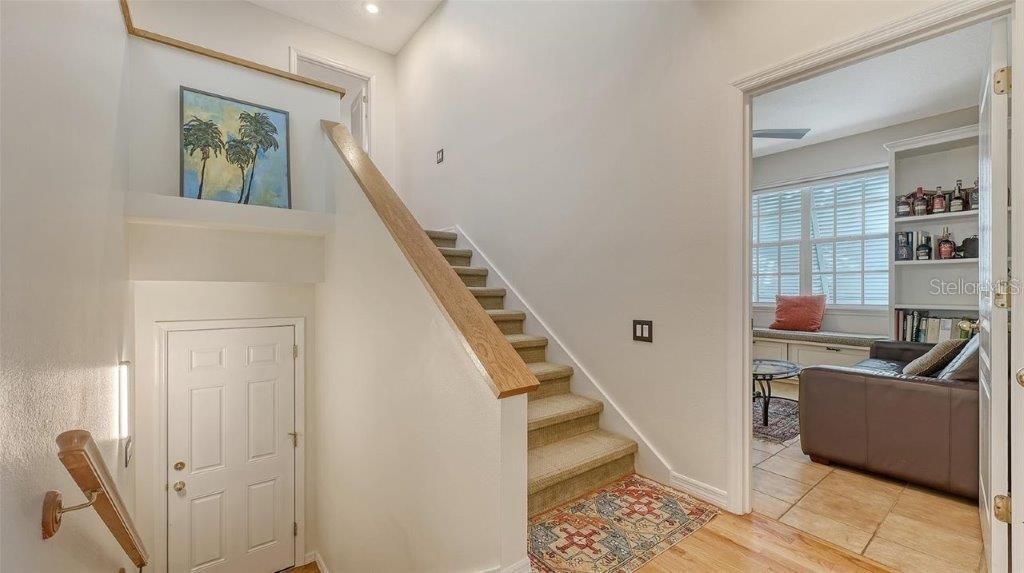 SIESTA BEACH - Residential