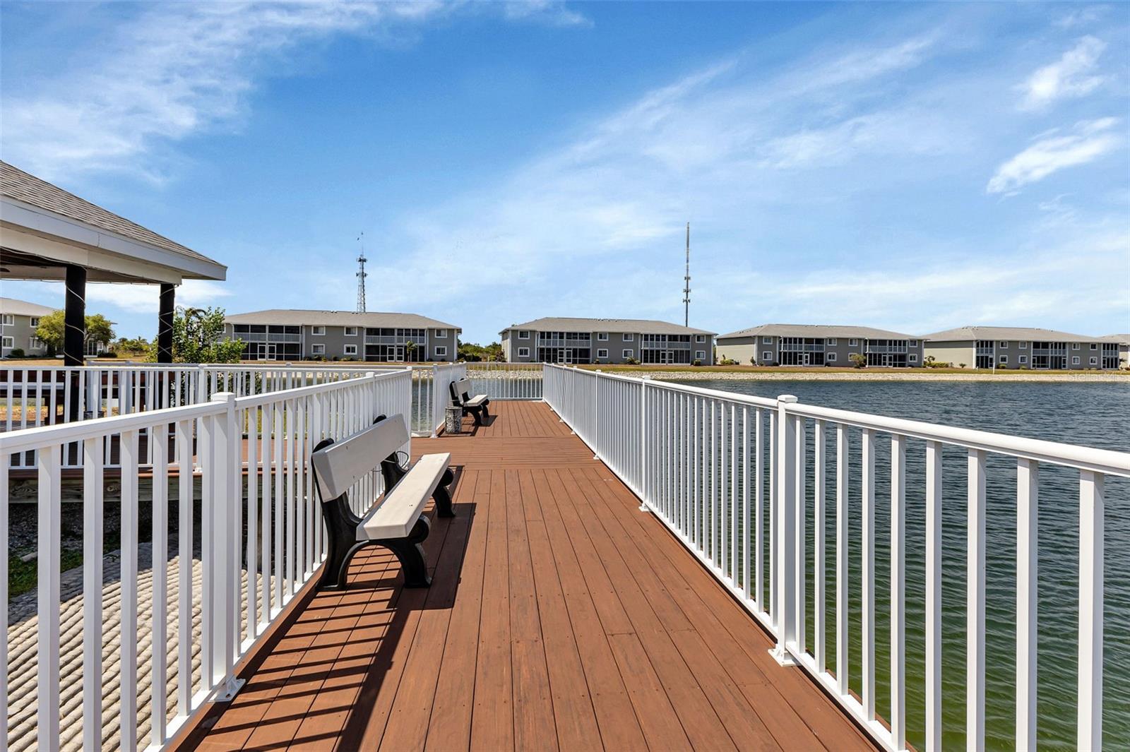 LAKES EDGE PH 04 - Residential